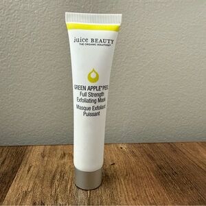 5 for $25 🛍️ item
Juice Beauty Green Apple Peel